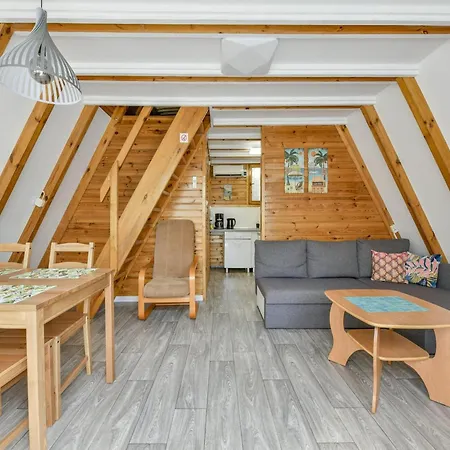 Wooden House In Ko Obrzeg Near Sandy Beach, Cleaning Included Ferienhaus *